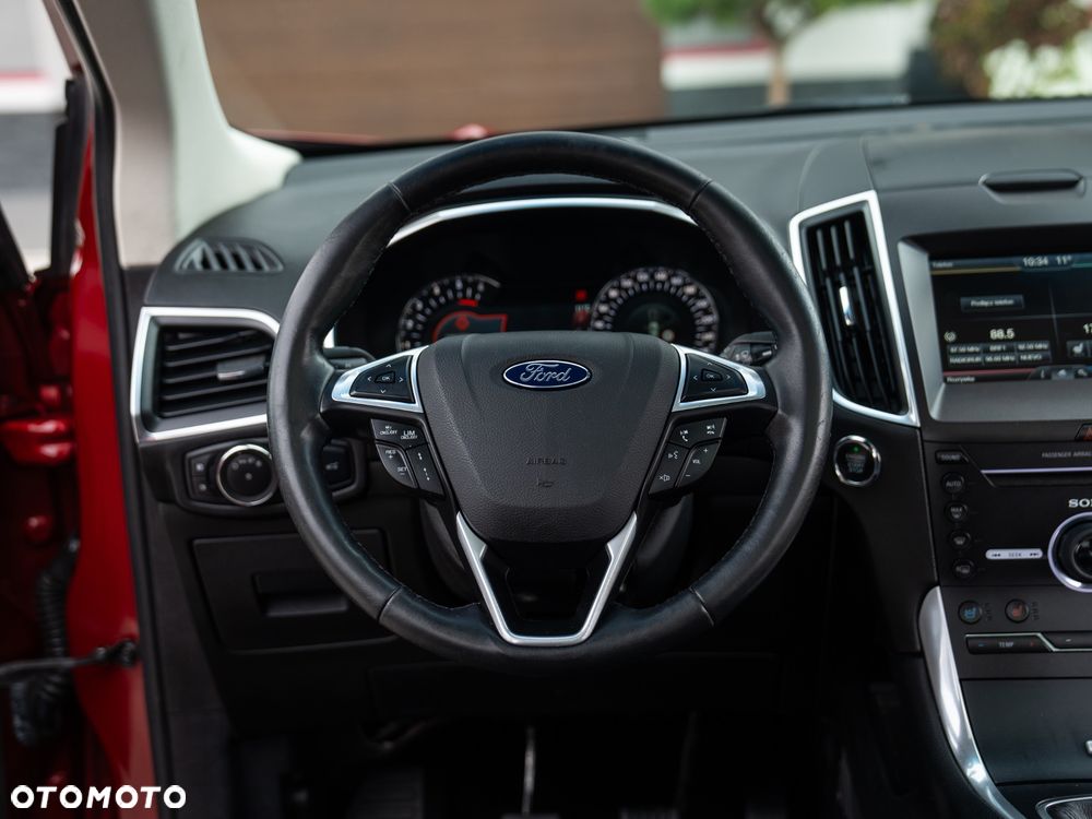 Ford Edge 2.0 TDCi 4x4 Titanium - 29
