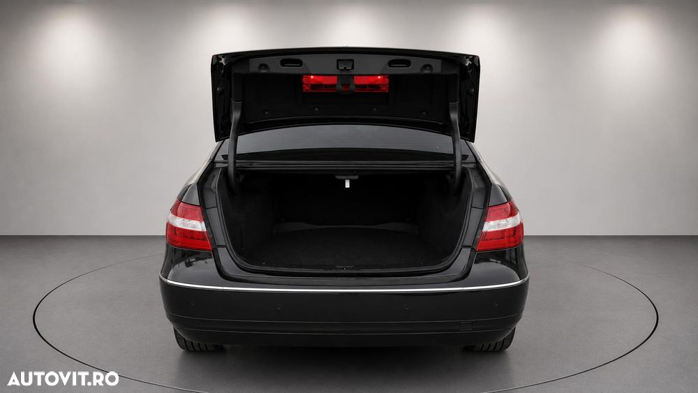 MERCEDES-BENZ E-Class 2010 — imagine 13