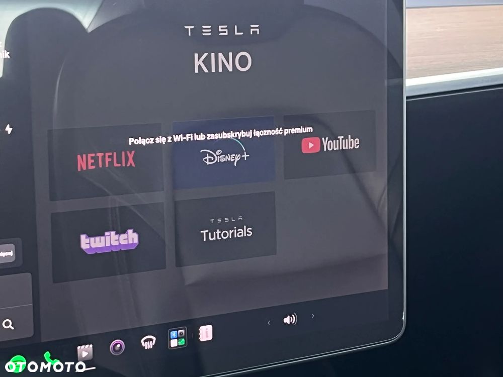 Tesla Model 3 Langstreckenbatterie Allradantrieb Dual Motor Performance - 25