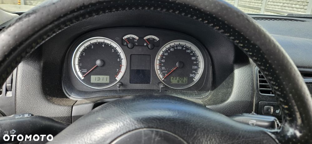 Volkswagen Bora 2.0 Comfortline - 11