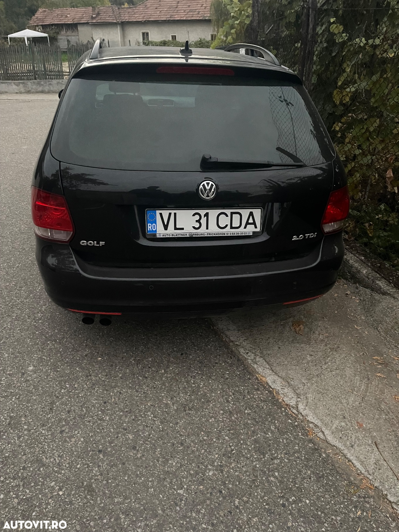 Volkswagen Golf 2.0 TDI Comfortline DSG - 3
