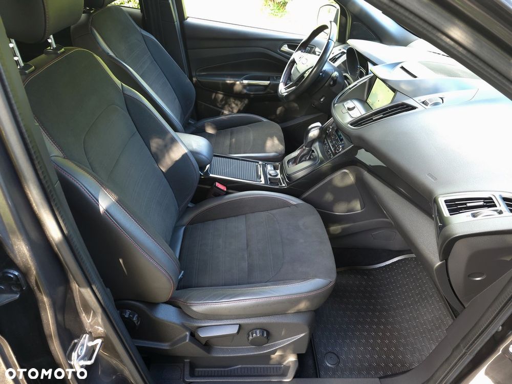 Ford Kuga 2.0 TDCi AWD Titanium - 8