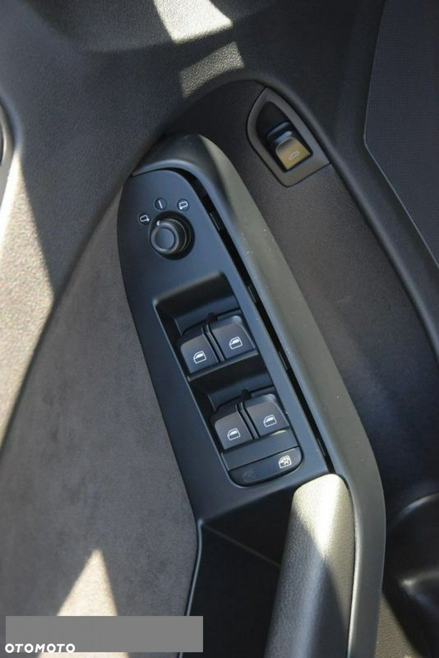 Audi A4 Avant 1.8 TFSI multitronic Ambiente - 27