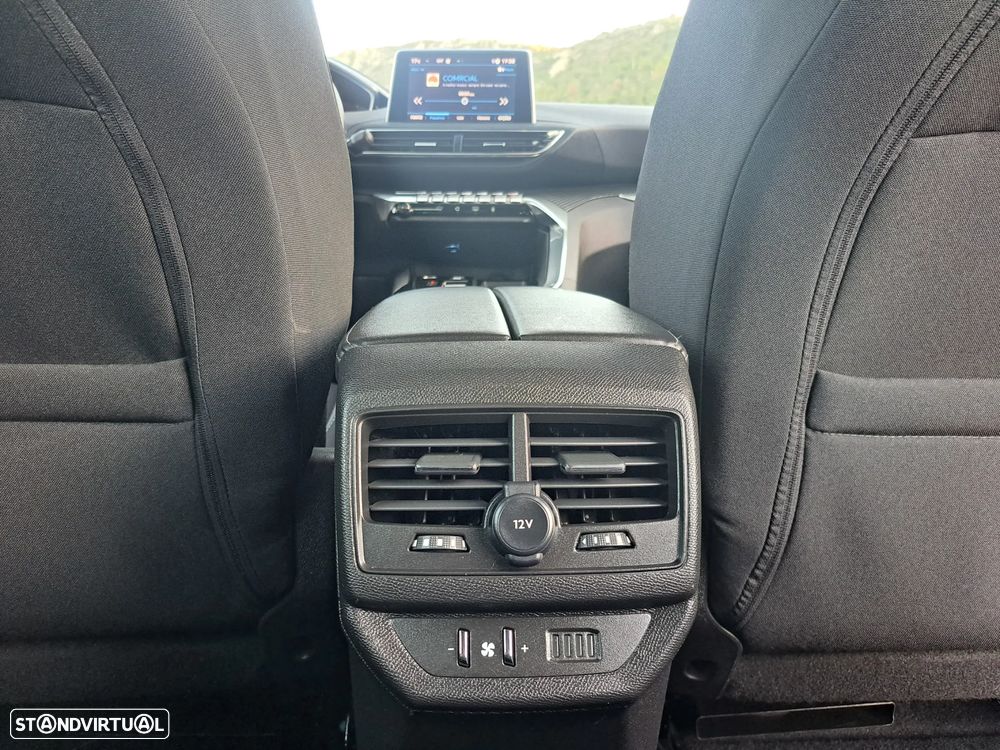 Peugeot 5008 1.5 BlueHDi Active Pack EAT8 - 37
