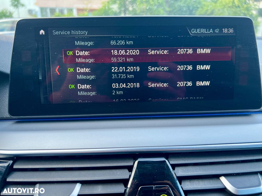 BMW Seria 5 520d AT - 30