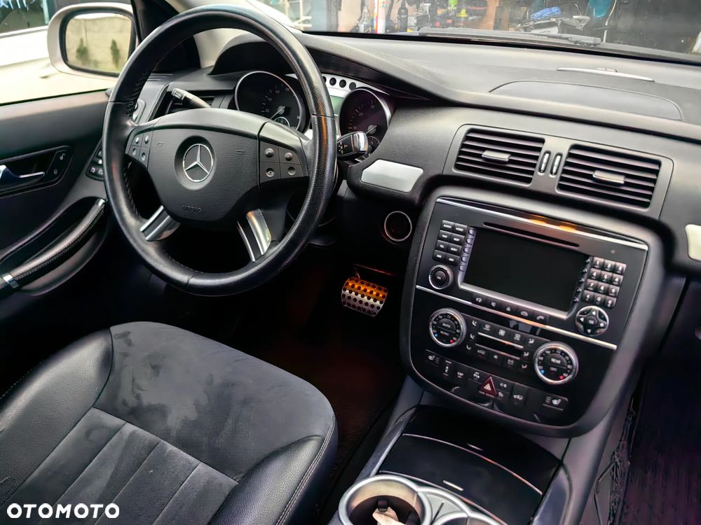 Mercedes-Benz Klasa R 500 L 4Matic 7G-TRONIC - 9