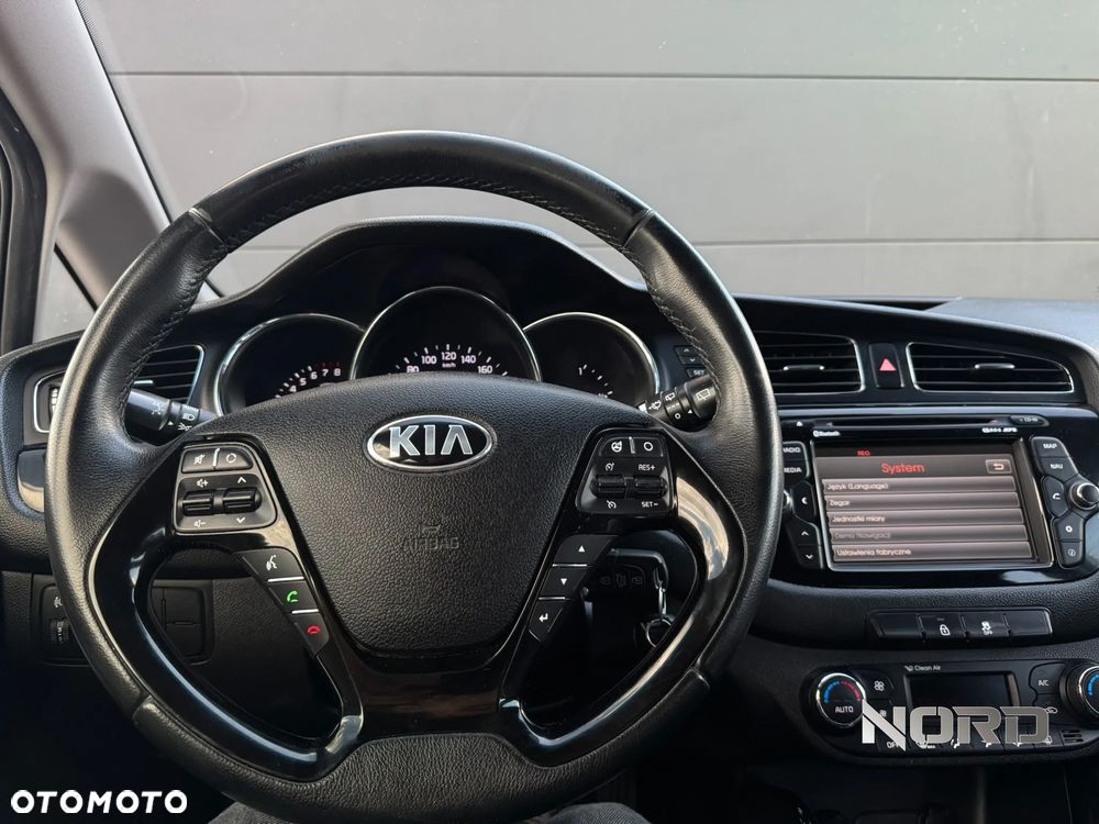 Kia Ceed 1.6 GDI L - 12