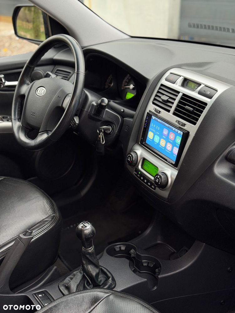 Kia Sportage 2.0 Tour + - 14