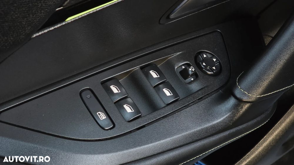 Peugeot 2008 PureTech 130 Stop&Start GT-Line Edition - 29