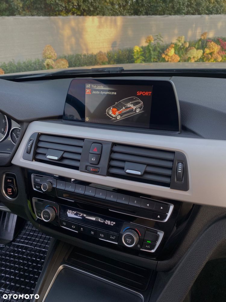 BMW Seria 3 - 18