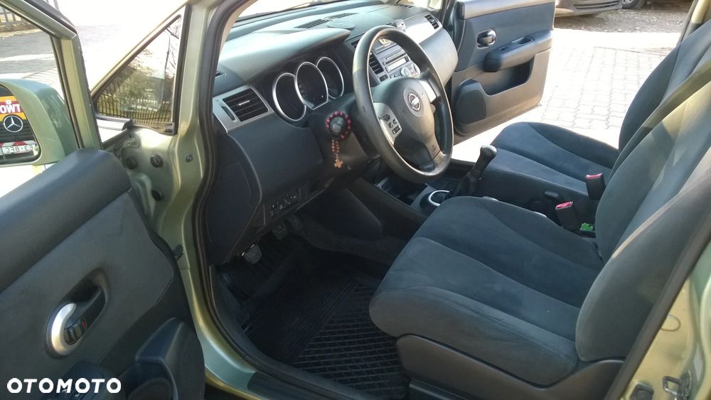 Nissan Tiida 1.6 Tekna - 12