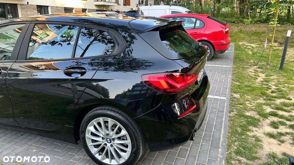 BMW Seria 1 118i - 23