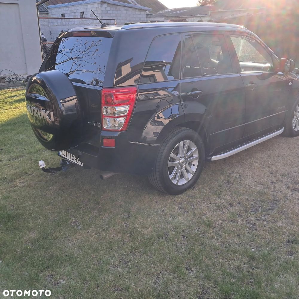 Suzuki Grand Vitara 2.0 Comfort Limited - 9