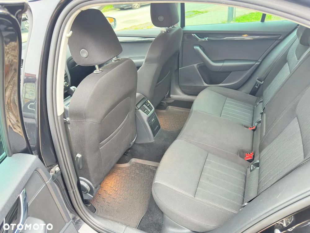 Skoda Octavia 1.6 TDI Style - 3