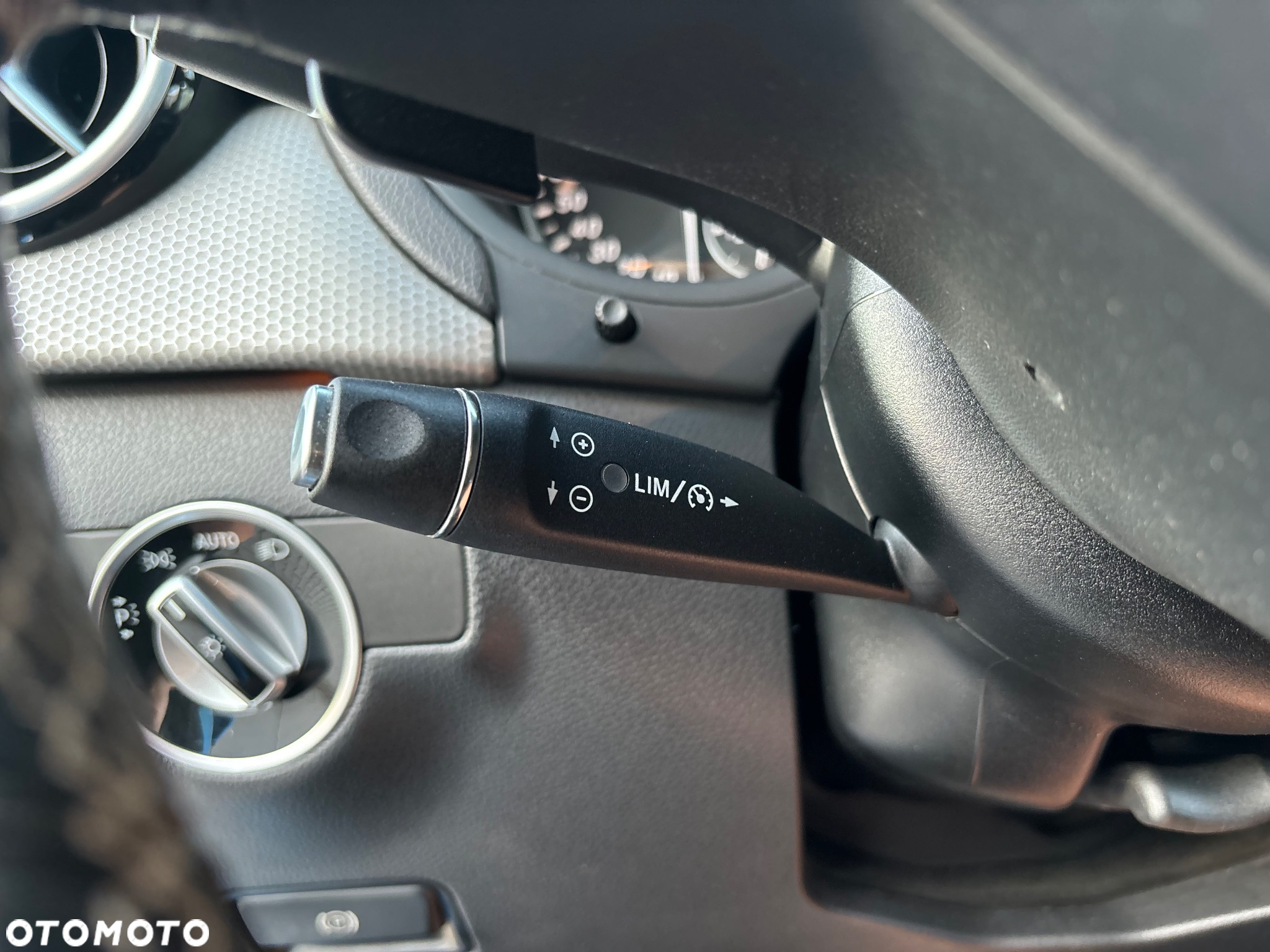 Mercedes-Benz Klasa B 180 (CDI) d 7G-DCT AMG Line - 30