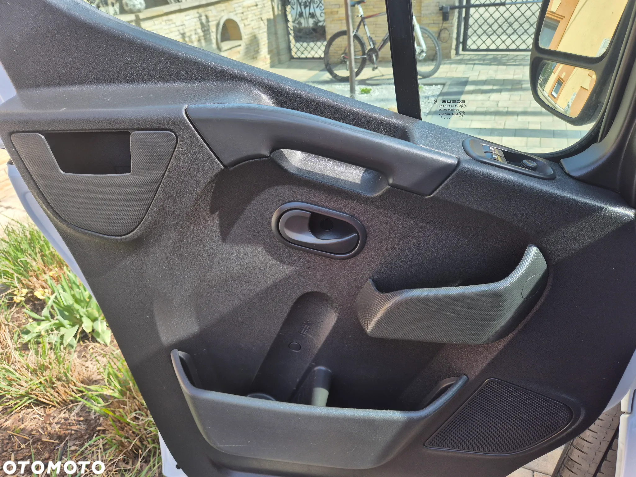 Renault MASTER L3H2 2.3 145KM BRYGADÓWKA 7 OSÓB KLIMA SPROWADZONY NAVI KAMERY - 28