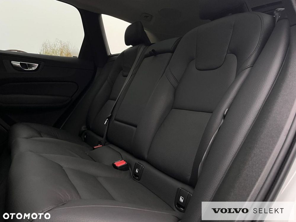 Volvo XC 60 - 16