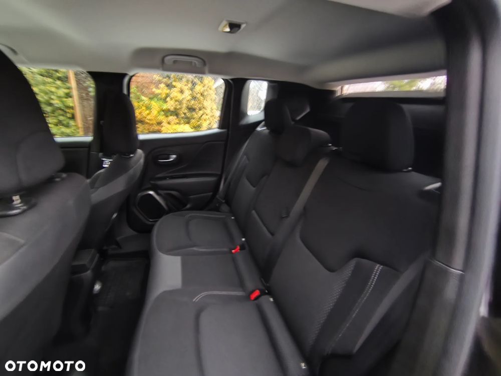 Jeep Renegade 1.3 GSE T4 Turbo Limited FWD S&S - 13