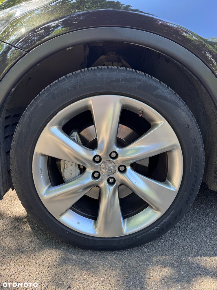 Infiniti FX FX30d S - 18