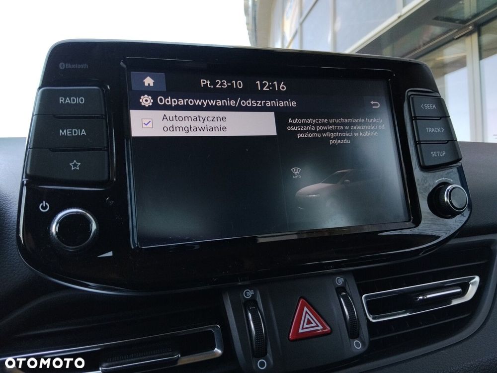 Hyundai i30 1.5 T-GDI 48V Smart - 35