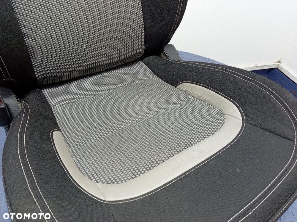 KIA CEED II 12- FOTEL KIEROWCY PRZÓD LEWY - 8