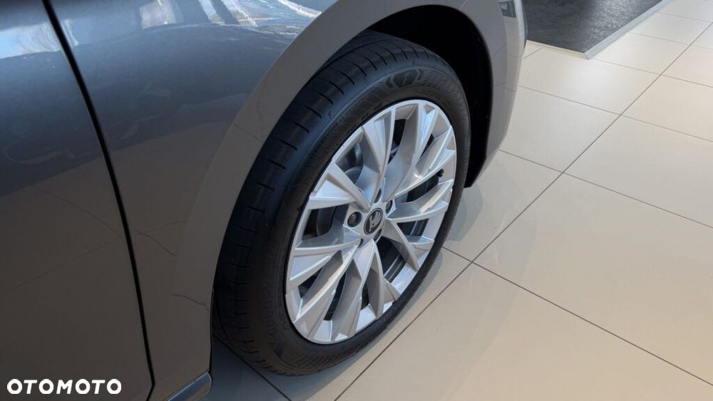 Skoda Superb 2.0 TDI SCR Drive DSG - 35