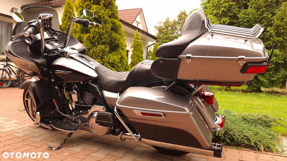 Harley-Davidson Touring Road Glide - 8