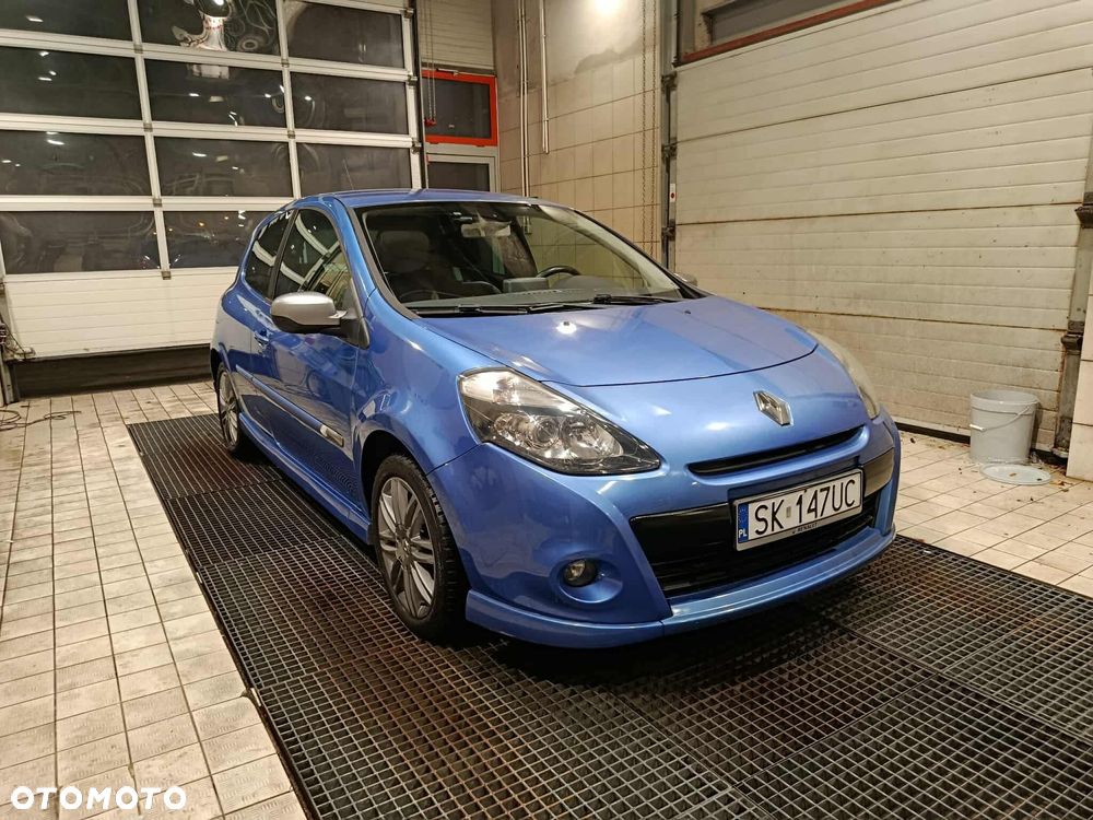 Renault Clio 1.6 16V GT - 3