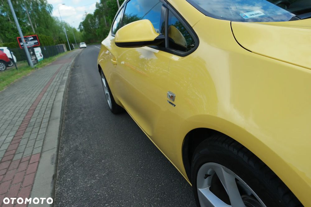 Opel Astra - 16
