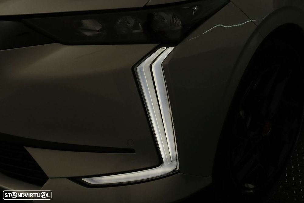 DS DS4 1.2 PureTech Performance Line EAT8 - 6