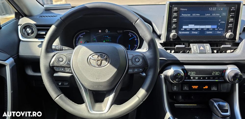 Toyota RAV4 - 12