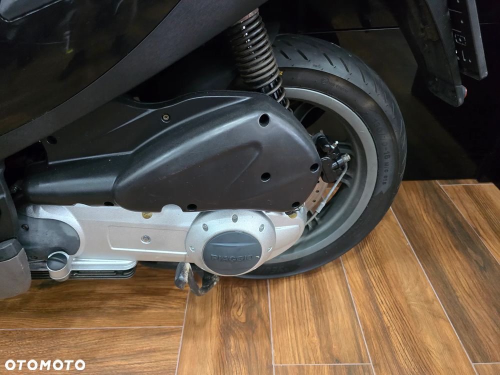 Piaggio Carnaby - 14