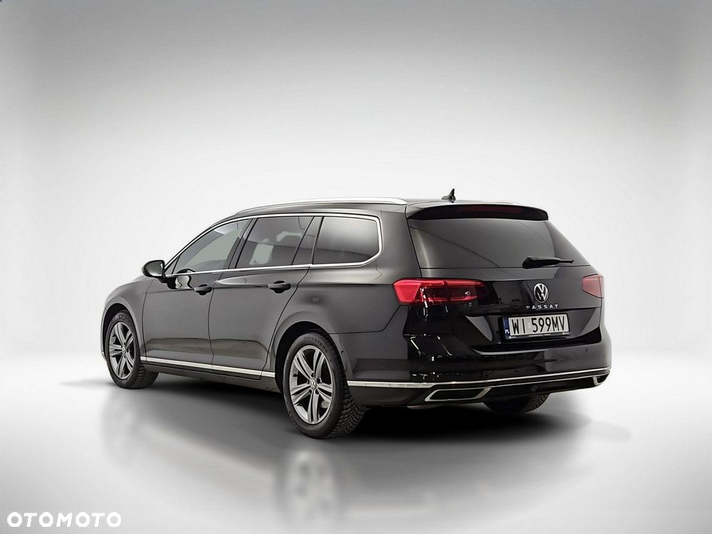 Volkswagen Passat Variant 1.5 TSI EVO Elegance DSG - 3