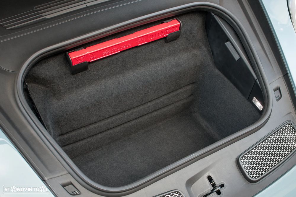 Porsche 911 (992) S/T - 8