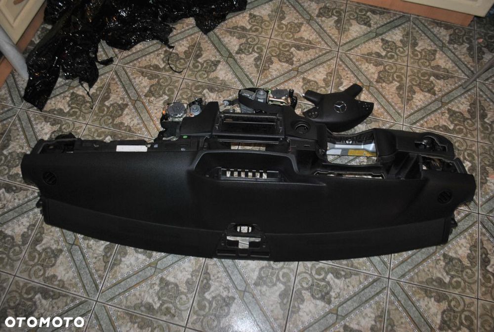 Deska kompletna Airbag Pasy Mercedes E-Klasa W212 - 4