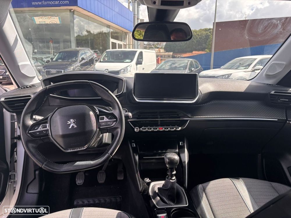 Peugeot 208 1.2 PureTech Allure - 6