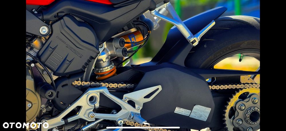 Ducati Streetfighter V4 - 12