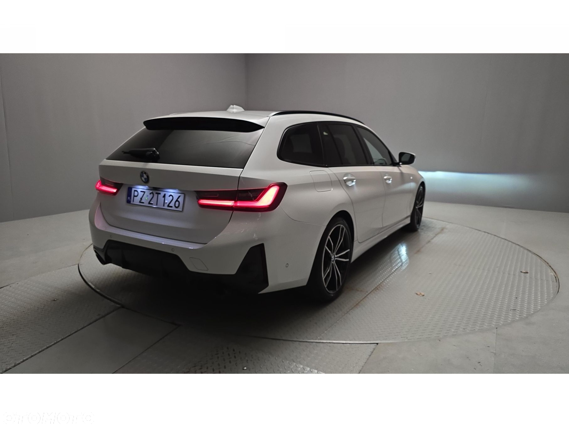 BMW Seria 3 - 30