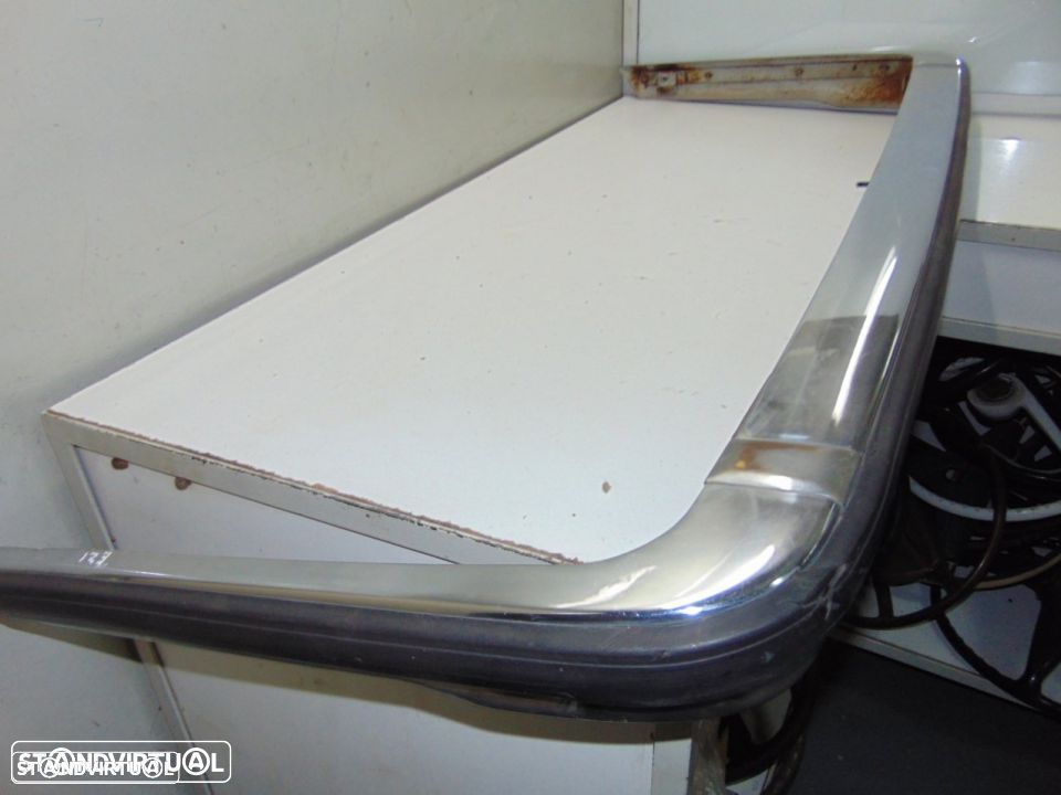 BMW E21 - pára-choques de trás - 1