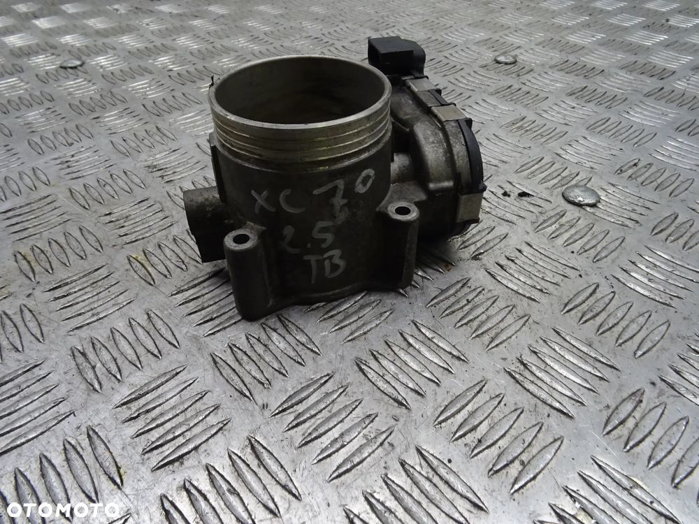 VOLVO XC70 01-07 2.5T 210KM PRZEPUSTNICA 30711553 - 6