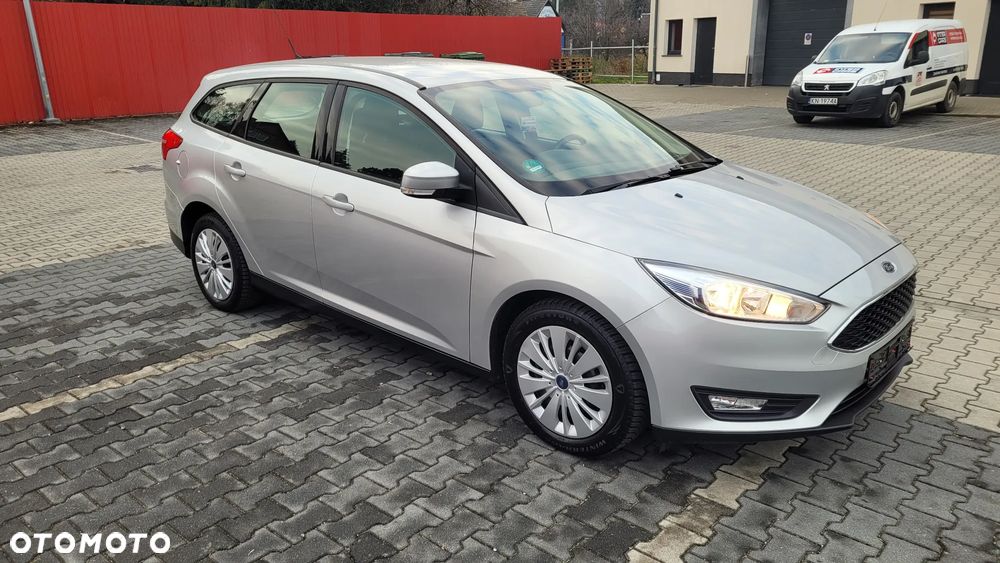 Ford Focus 1.5 TDCi SYNC Edition - 2