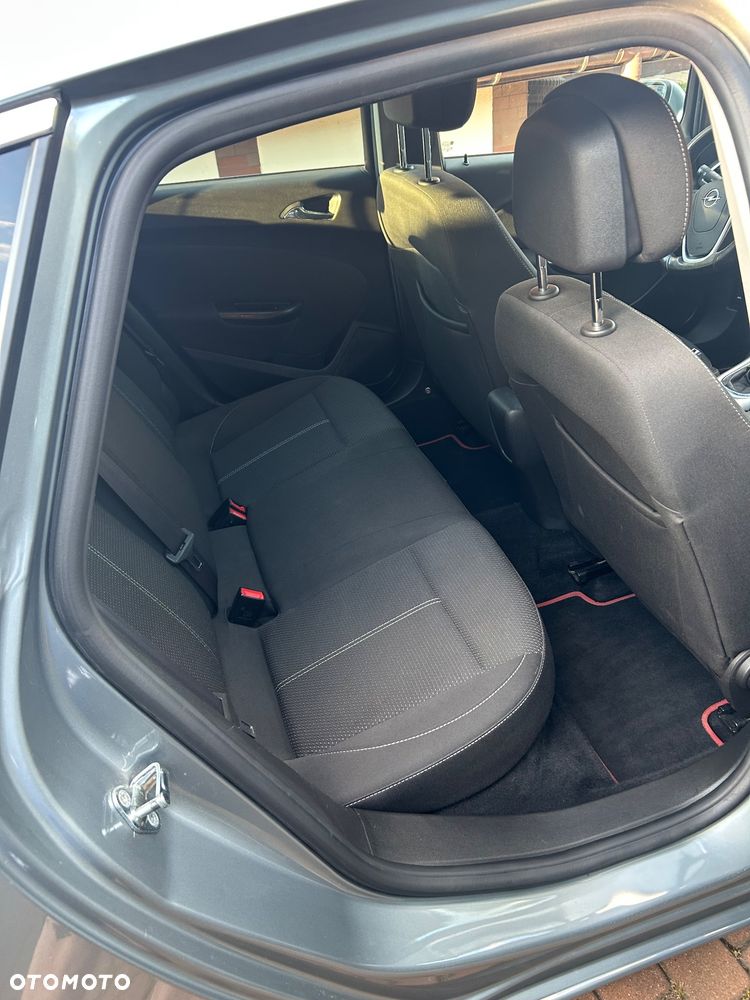Opel Astra - 11