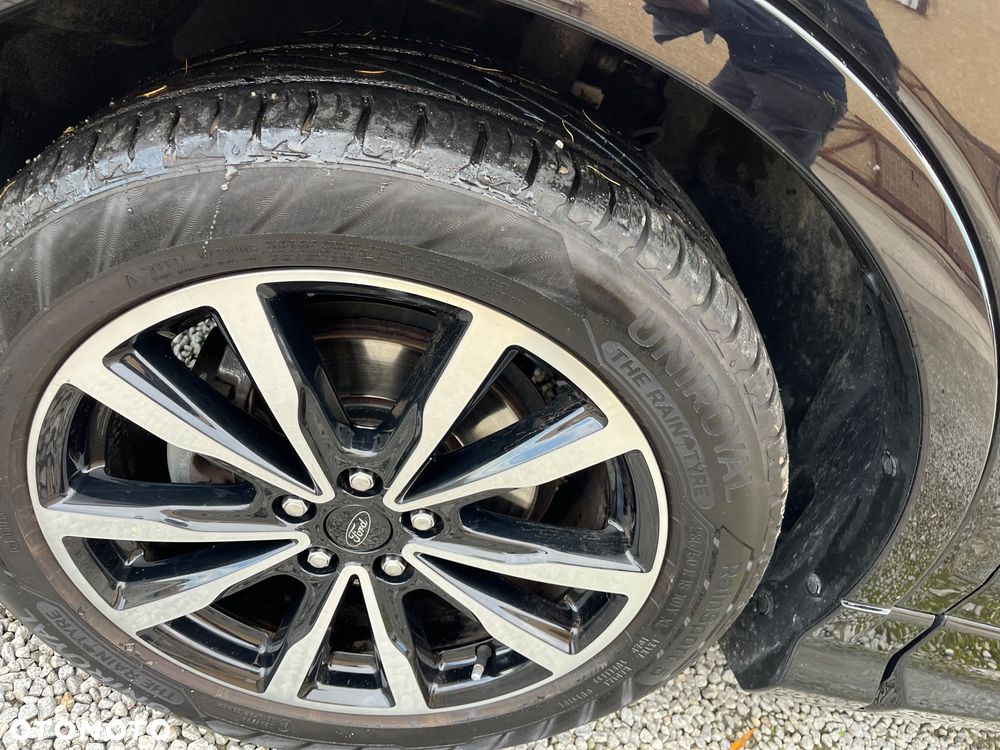 Ford Kuga 1.5 EcoBoost 2x4 ST-Line - 31