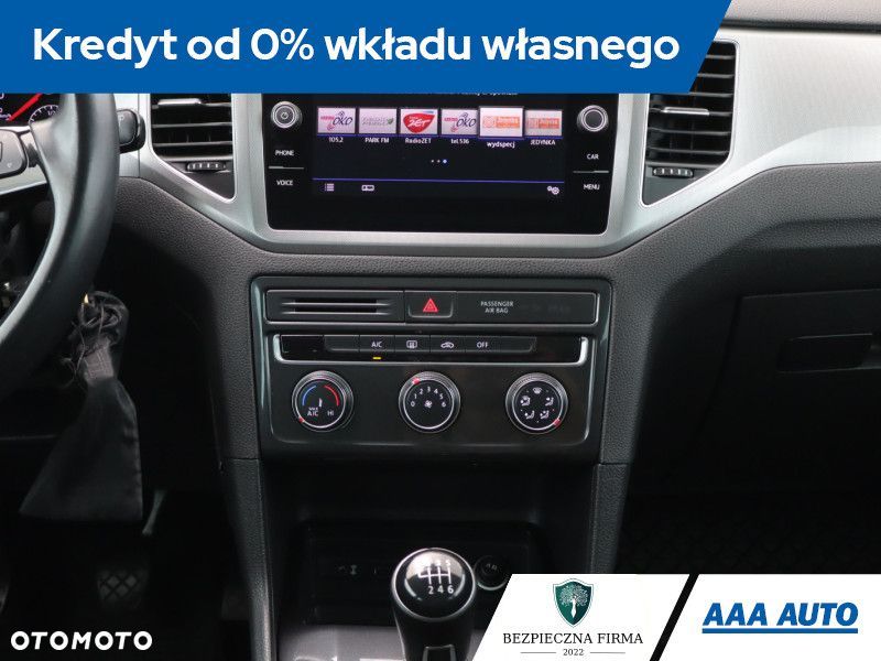 Volkswagen Golf Sportsvan - 14