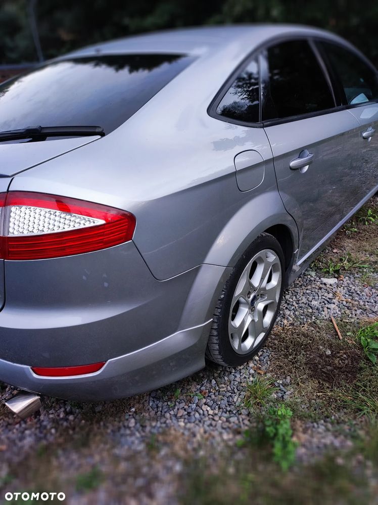 Ford Mondeo 2.5 Titanium - 6