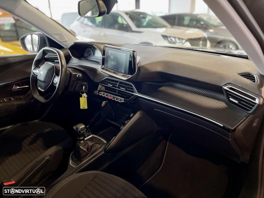 Peugeot 2008 1.2 PureTech Style - 27