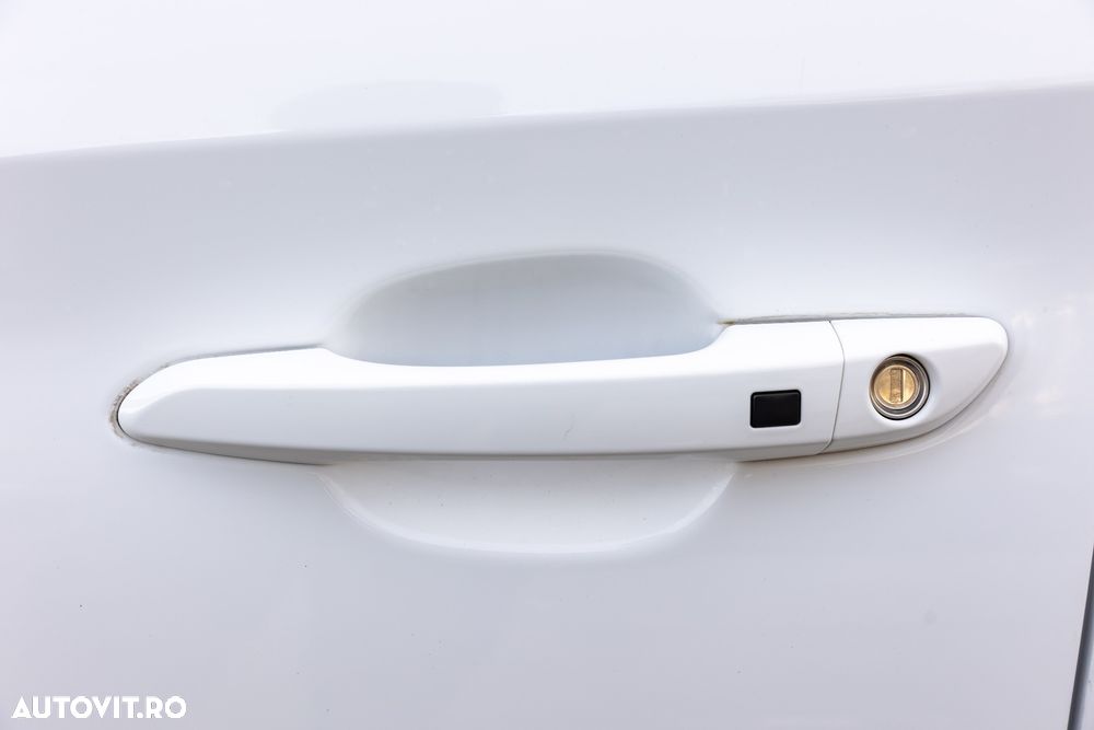 Hyundai Tucson blue 1.6 CRDi 4WD DCT Premium - 30