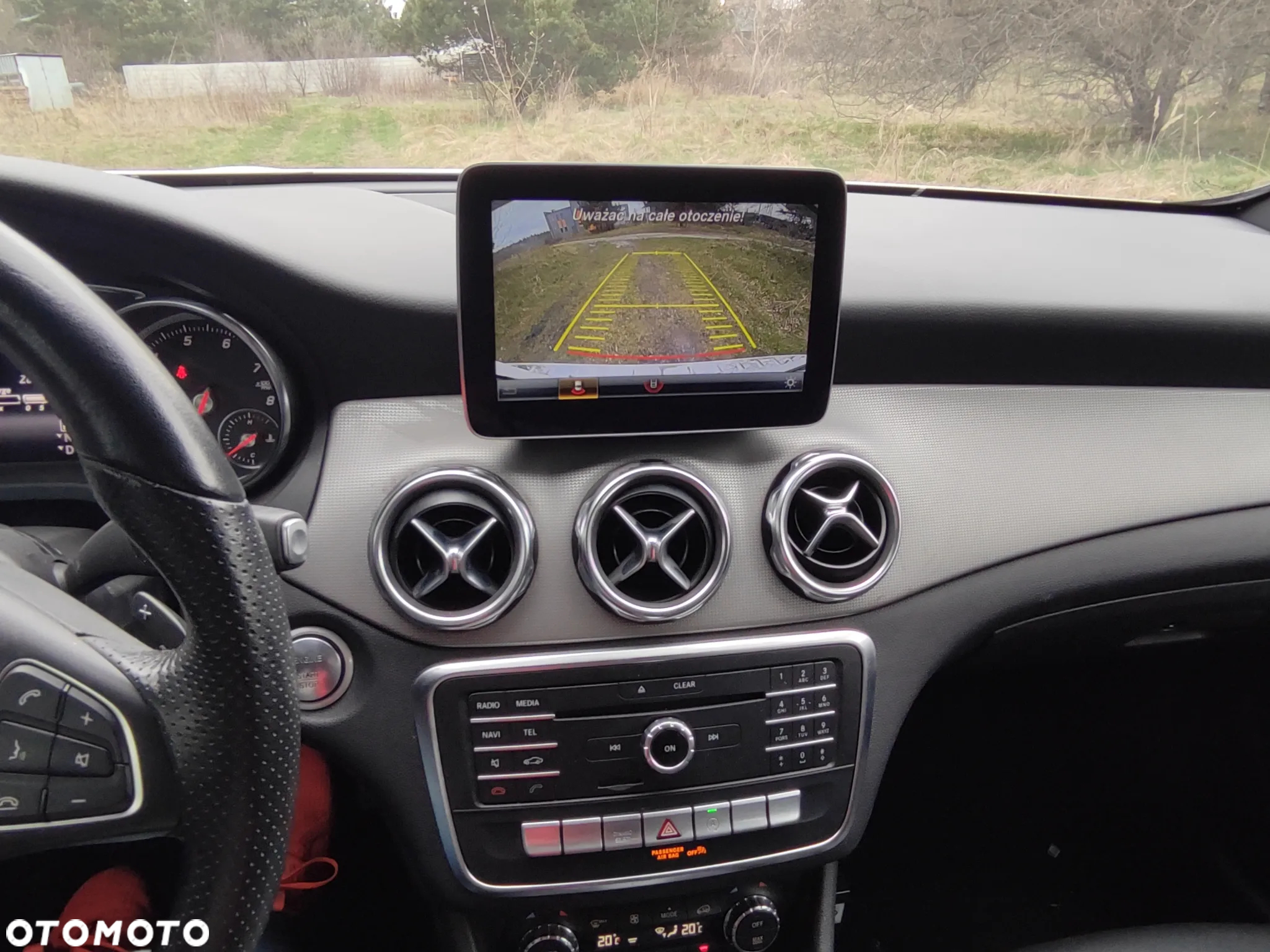 Mercedes-Benz GLA 250 4Matic 7G-DCT - 10