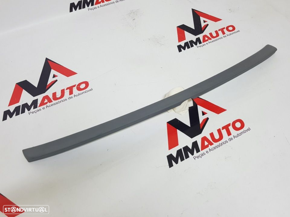 Aileron Mala Mercedes CLS W218 AMG - 3