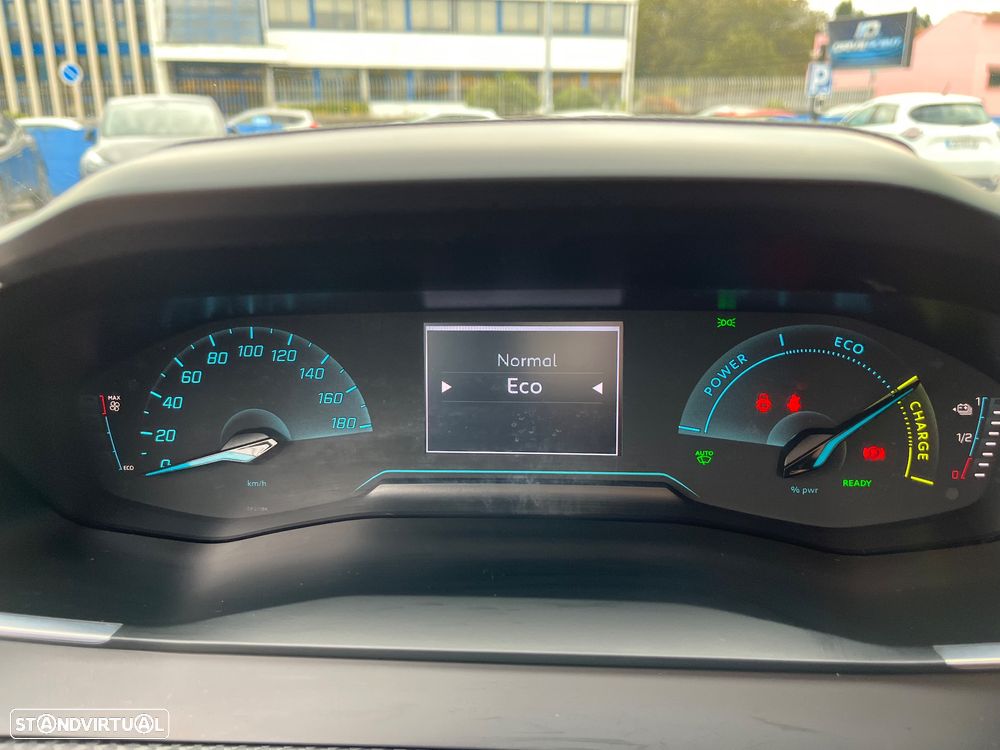 Peugeot e-208 50 kWh Allure Pack - 41